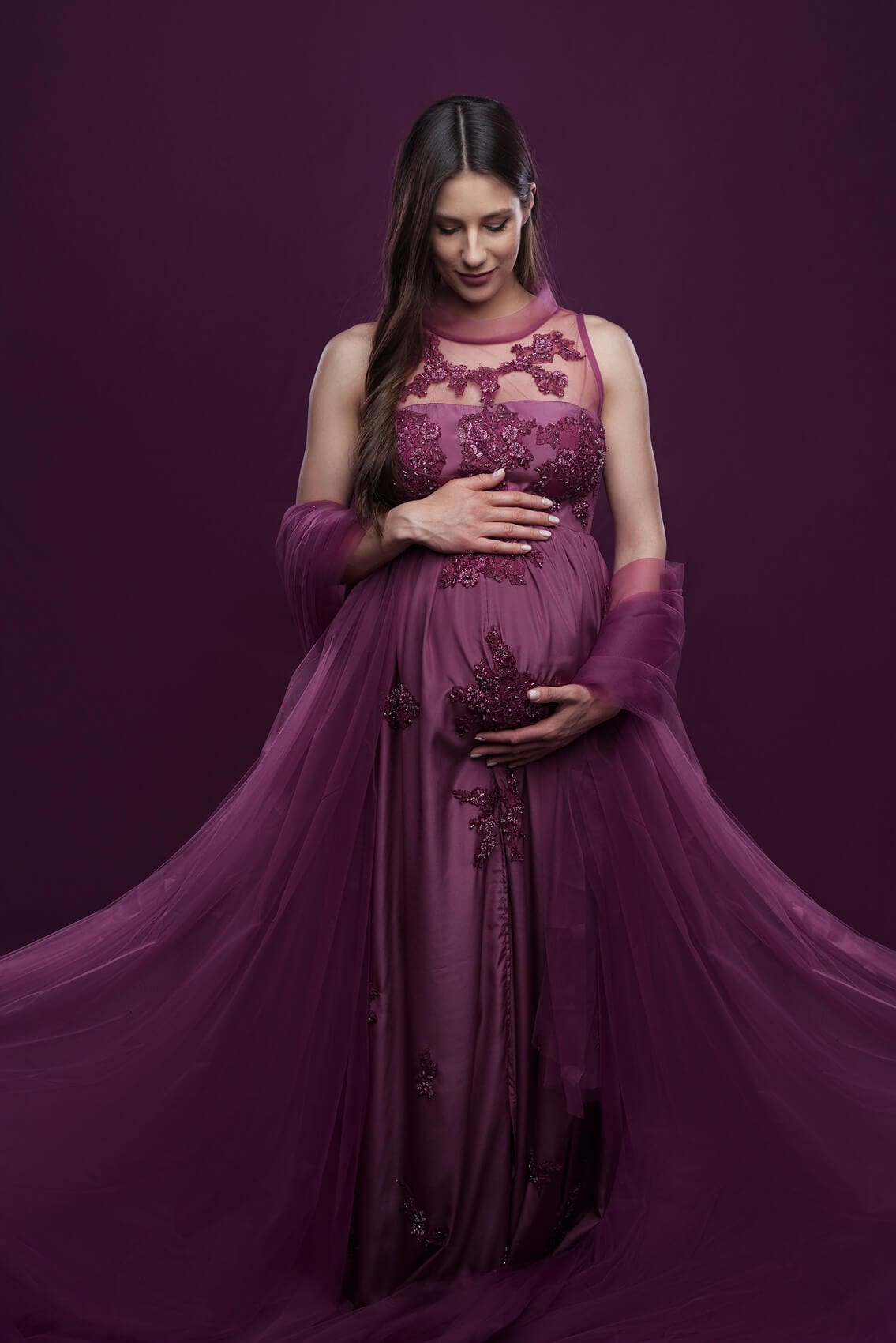 fotografisanje trudnica ljubicasta haljina